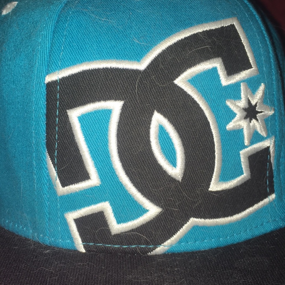 DC Hat - Picture 2 of 2